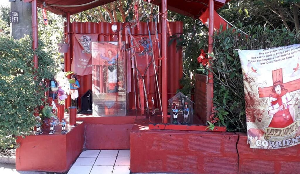 Qué es el rezo al Gauchito Gil y cómo se realiza correctamente 6 Qué es el rezo al Gauchito Gil y cómo se realiza correctamente