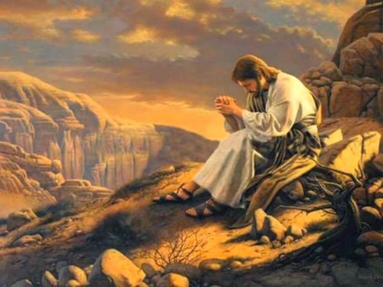 jesus intercediendo en oracion por personas