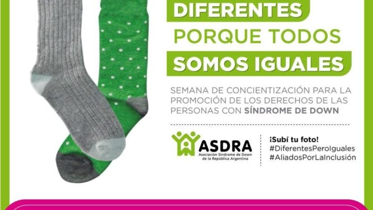 medias coloridas en un mercado argentino