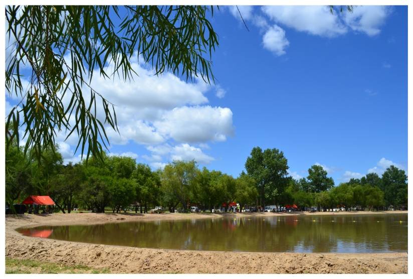 Qué lugares de camping puedo encontrar en Diamante, Entre Ríos