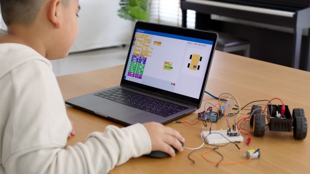 Cómo programar pilas de bloques en Scratch para principiantes