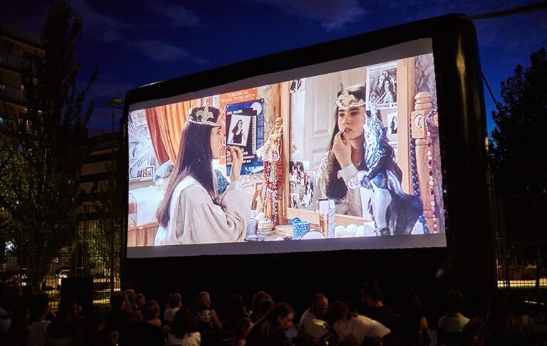 Dónde puedo ver la película completa "Mi Nombre es Khan" online 5 pantalla de cine con imagenes de peliculas