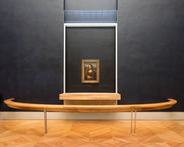 retrato de la mona lisa en el louvre