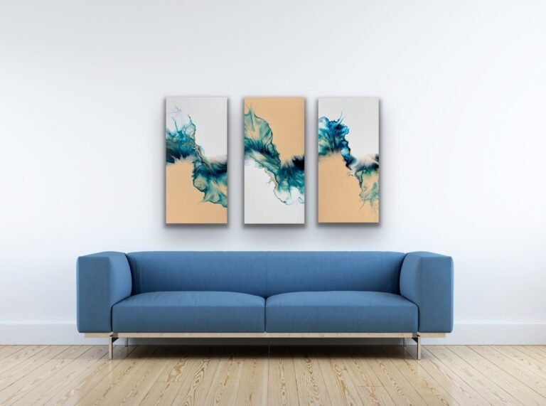 Qué es el tríptico azul I, II y III y cuáles son sus características 6 triptico azul abstracto con formas fluidas