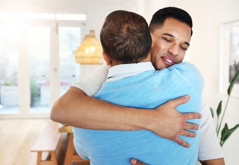Qué frases emotivas puedo usar para desearle un feliz cumpleaños a papá