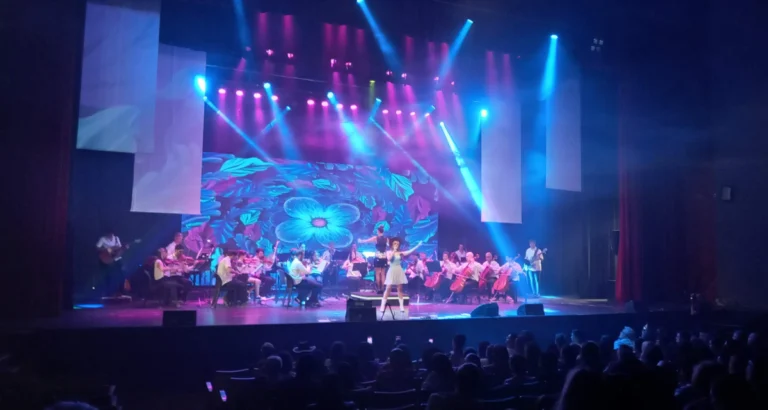 Dónde se encuentra el Auditorio Belgrano para eventos de la derecha fest 30 vista exterior del auditorio belgrano